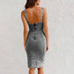 SculptiDress™ vymodelujú vašu siluetu a zvýšia vaše sebavedomie.